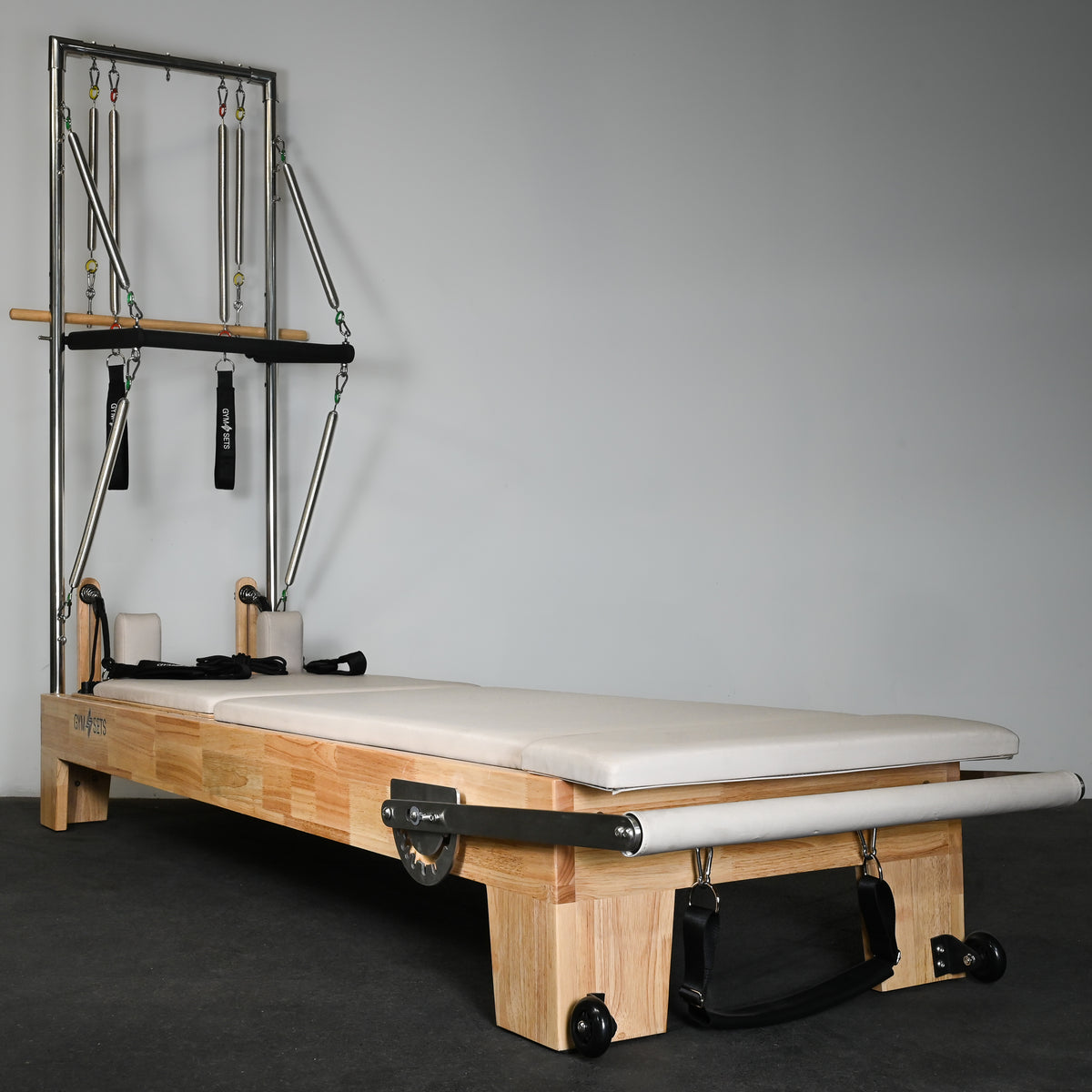 Appareil de Pilates Reformer GymSets Commercial Tower
