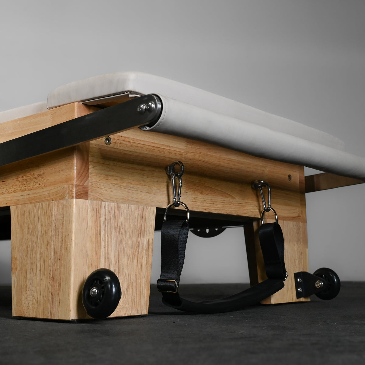Appareil de Pilates Reformer GymSets Commercial Tower